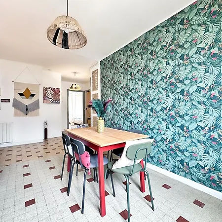 Dounia Apartament *