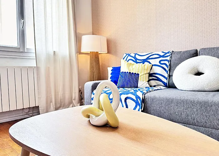 Apartament Dounia *