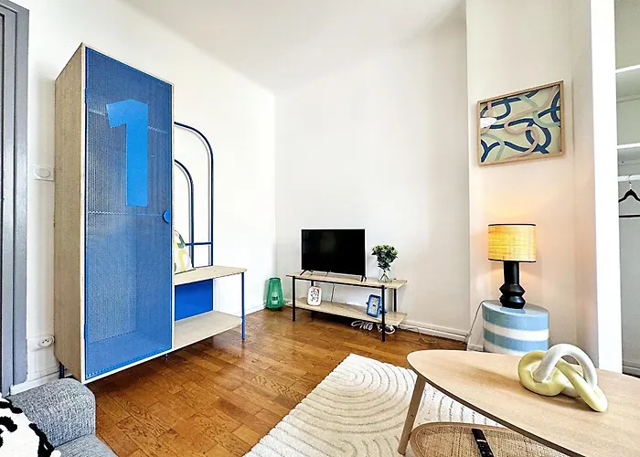 Dounia Apartament *