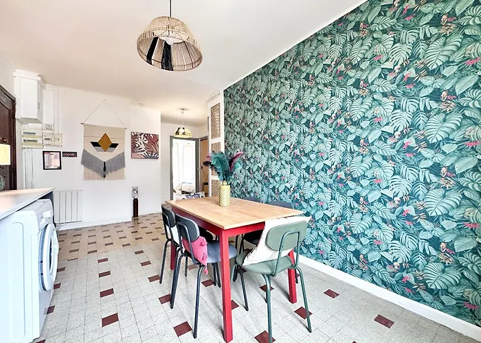 Dounia Apartament *